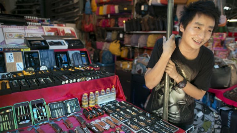 Фалшификатите и имитациите привличат с добра цена