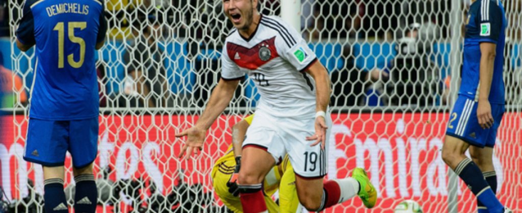 Марио Гьотце - Германския Меси. Отбеляза победния гол на финала на световното първенство и по този показател ВЕЧЕ изпревари Меси. Оценка: 6