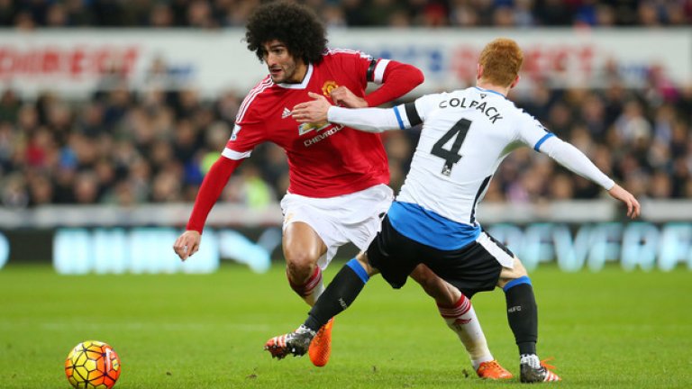 6. И не вкарва достатъчно
За петте си години в Евертън отбеляза 25 гола във Висшата лига. Което не е кой знае какво, имайки предвид, че се ползваше с неизчерпаемото доверие на Мойс и бе използван като атакуващ полузащитник. За Юнайтед има седем попадения, шест от които дойдоха през 2014/15. Белгиецът няма гол от 12 декември 2015-а.