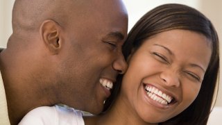 Couple-laughing_Comm_1