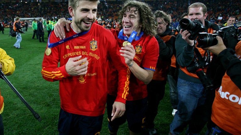 Централен защитник: Жерар Пике
Още един световен шампион, който бе част от провала на Мондиал 2014 и Мондиал 2018. Вече на 31, Жерар Пике ще се надява сезонът с Барселона да бъде по-добър от представянето на Испания в Русия.