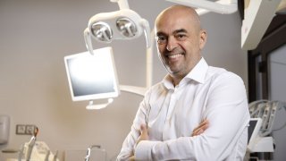 Разговор за Dental Care Center и красивата и свежа усмивка с д-р Бранимир Кирилов