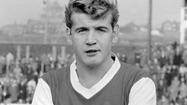 Джо Бейкър (1962-1966) - 100 гола 