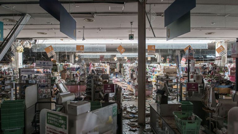 Природата завладява изоставената Фукушима