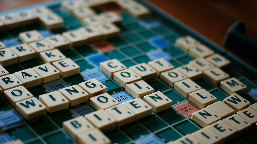 Scrabble_game_in_progress