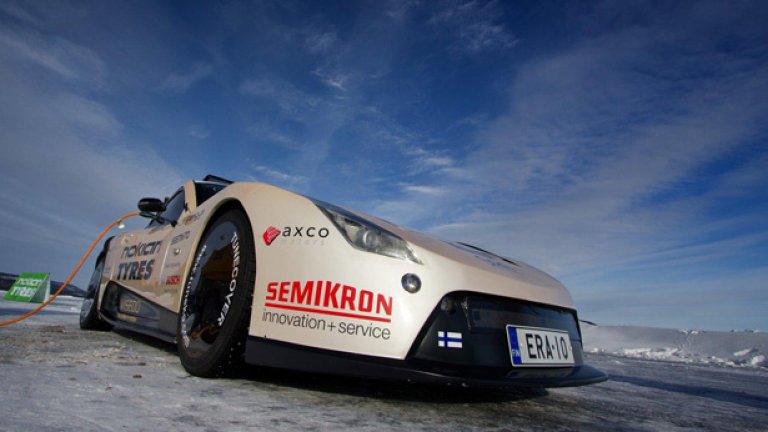 Прототипът използва гуми за лед с шипове Nokian