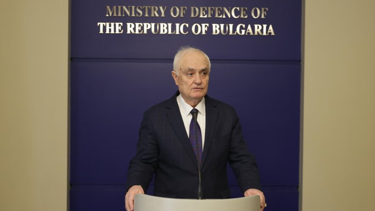 Министър Атанас Запрянов