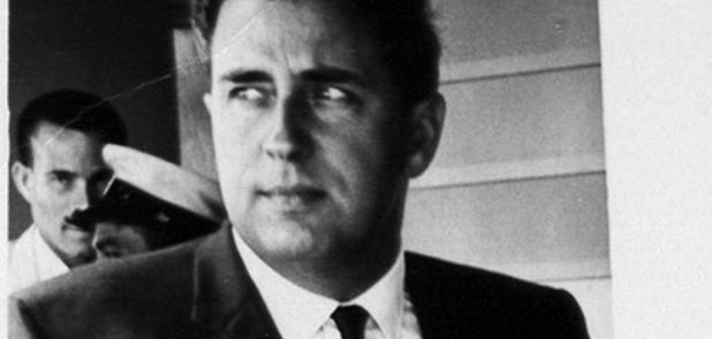 Gerald_Bull_1964_cropped