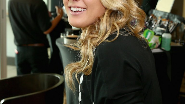 Южени Бушар е неотразима, както обикновено