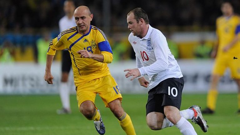 В последния мач между двете страни Украйна се наложи над Англия с 1:0 в квалификация за Мондиал 2010. Преди това "трите лъва" имаха три победи срещу този съперник