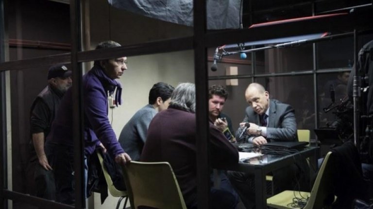 Кадър от "Прокурорът, защитникът, бащата и неговият син"