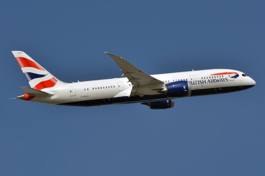 G-ZBJA_Boeing_787-8_Dreamliner_British_Airways_(10000404445)