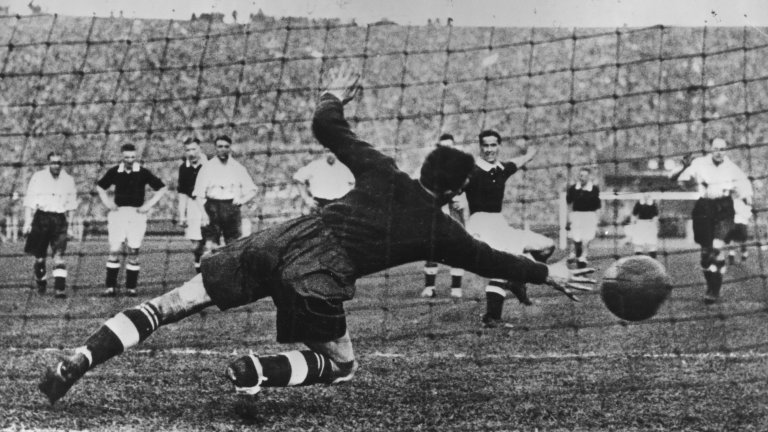 Историята на дузпата - едно от най-важните правила във футбола - Webcafe.bg