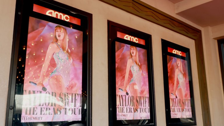 Постерът на филма Taylor Swift: The Era Tour.