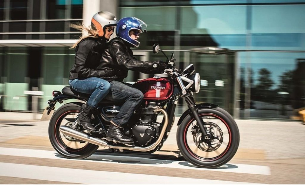 Triumph Bonneville Street Twin