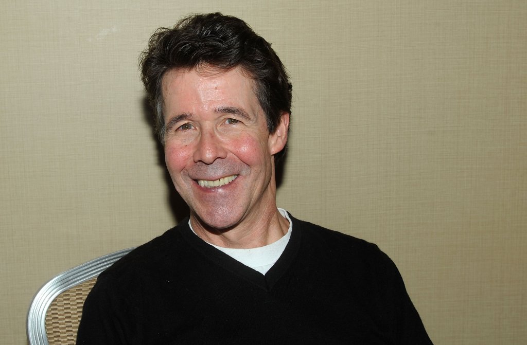 Майлс Чаплин

Майлс Чаплин също е отнасял недоволството на Тарантино заради играта си във филма Funhouse. “Той е дразнещ в ролята на Ричи. Също толкова дразнещ, колкто и във всичките си останали роли. Просто съм алергичен към него”, заяви режисьорът.