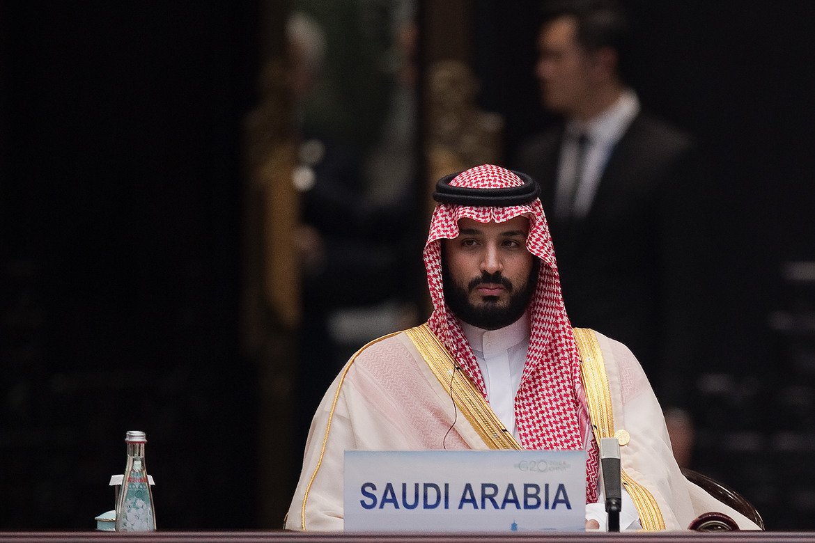 Коронованият принц Мoхамед бин Салман - 32-годишният принц е син на краля на Саудитска Арабия Салман. Наскоро той поведе кампания срещу бизнесмени и членове на кралското семейство, които са обвинени в корупция. Това доведе до чистка, която според някои е опит от страна на принца да затвърди своята собствена власт.