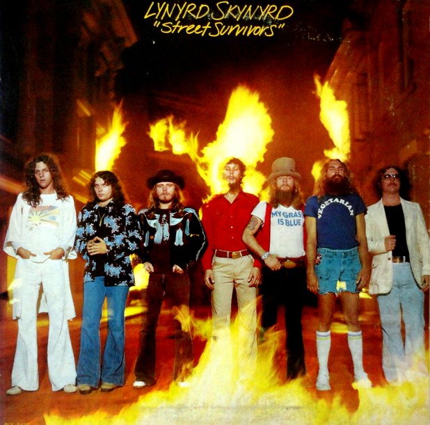 Албумът Street Survivors на Lynyrd Skynyrd от 1977 година

Петият студиен албум на Lynyrd Skynyrd излиза на 17 октомври 1977 година. Три дни по-късно самолетът на групата се разбива в Мисисипи, а трима от членовете на бандата, включително фронтменът Рони Ван Зант умират. 
Това прави обложката на албума, на която групата стои пред пламъците, проява на изключително лош вкус. 
Групата не се отказва от заглавието на албума, което само по себе си е проблем, но сменя обложката с обикновена снимка на бандата. 