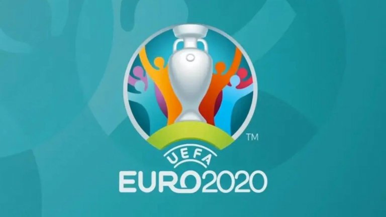 Евро 2020 се отлага с една година