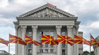 Очаква се електрозахранването да бъде възстановено в следващите часове