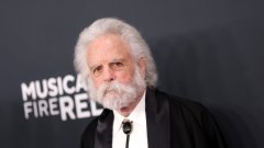 Боб Уиър - един от основателите на Grateful Dead, почина на 78 г.