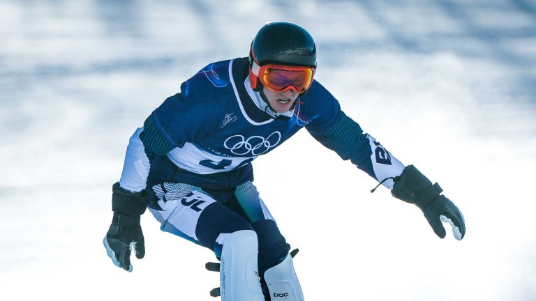 Трима българи се класираха за финалите в сноуборда