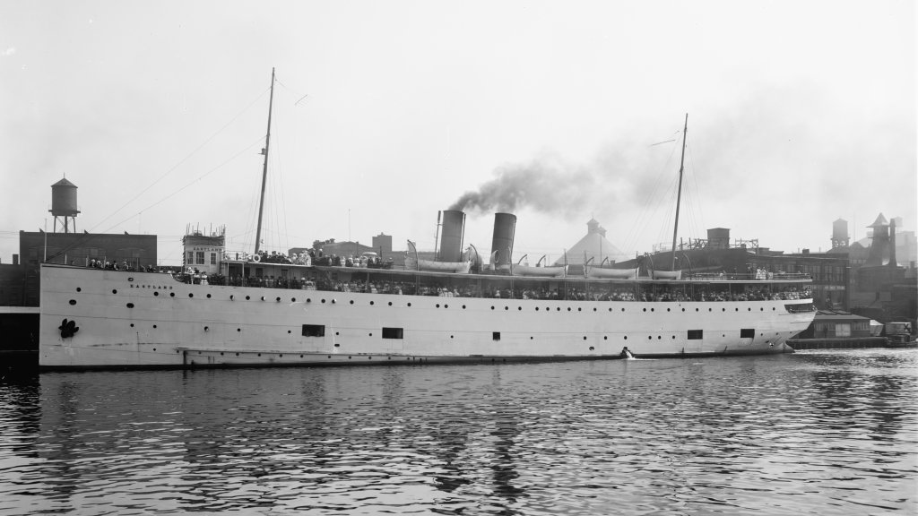 S.S._Eastland_c.1911