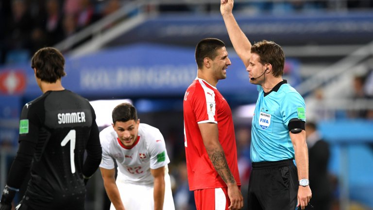 Феликс Брих скъса нервите на сърбите със съдийството си