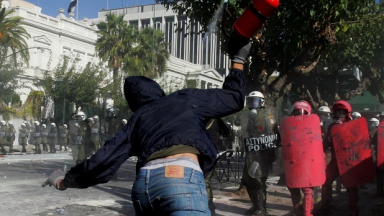 Как стачкуват гърците (фотогалерия)