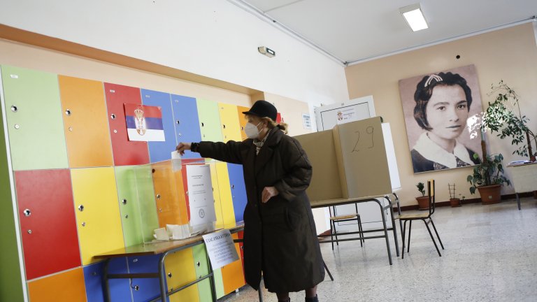 Промените в конституцията са необходимо условие за приемане в Европейския съюз