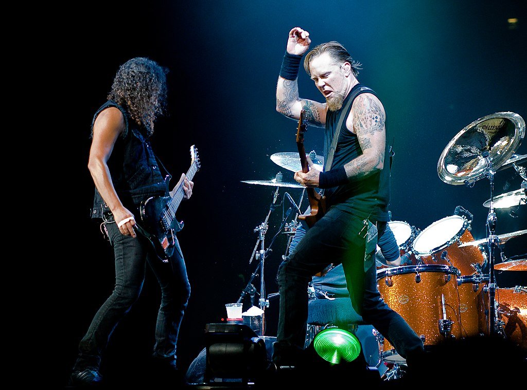 1024px-Metallica_London_2008-09-15_Kirk_and_James