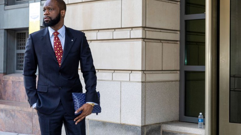 Прас Мишел е предал страната си за пари, смятат от прокуратурата