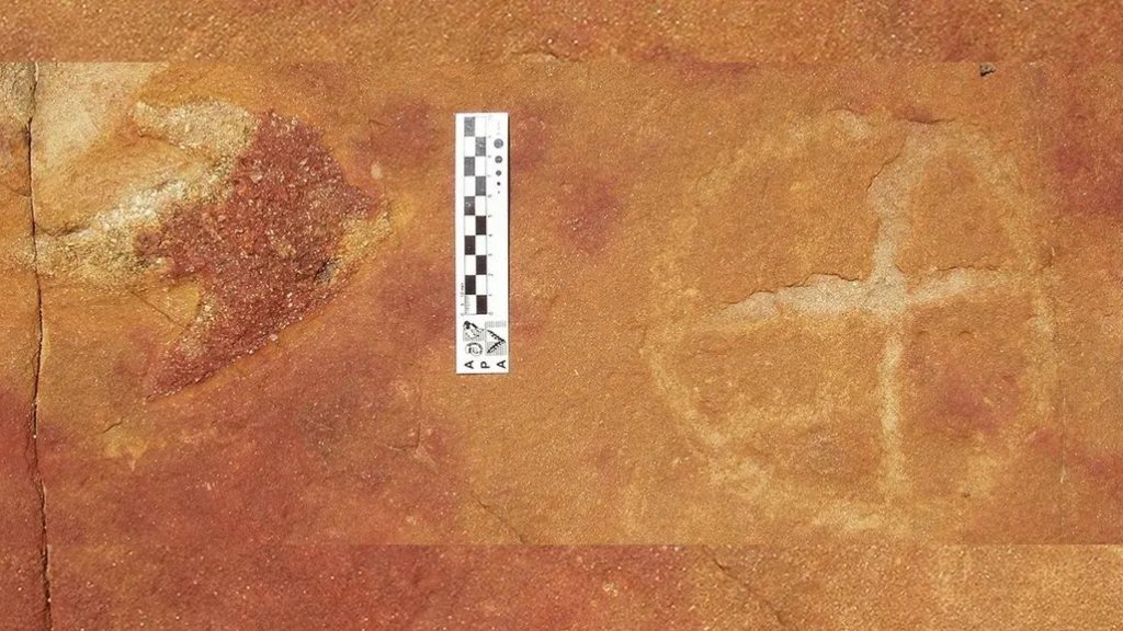 theropod-track-and-petroglyph-l