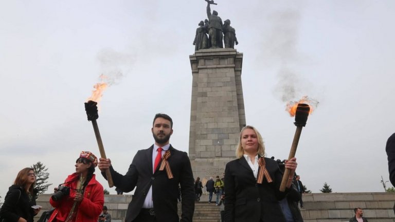 Денят на победата беше отбелязан с марш на "Безсмъртния полк" в София