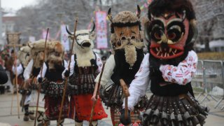 Хайде да не опорочаваме хубавите си традиции