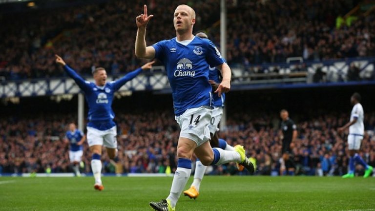 Нейсмит бе героят за Евертън.