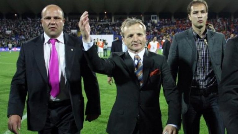 Шуменския Деко в Лудогорец, Порточанов отново с мустак, Ганчев в Литекс