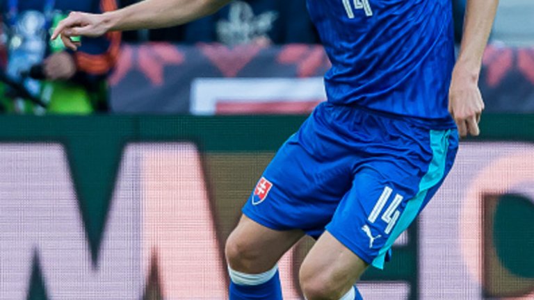 Централен защитник: Милан Шкриниар, Словакия

Централният защитник на Сампдория бе един от най-стабилните за родината си по време на първенството.
