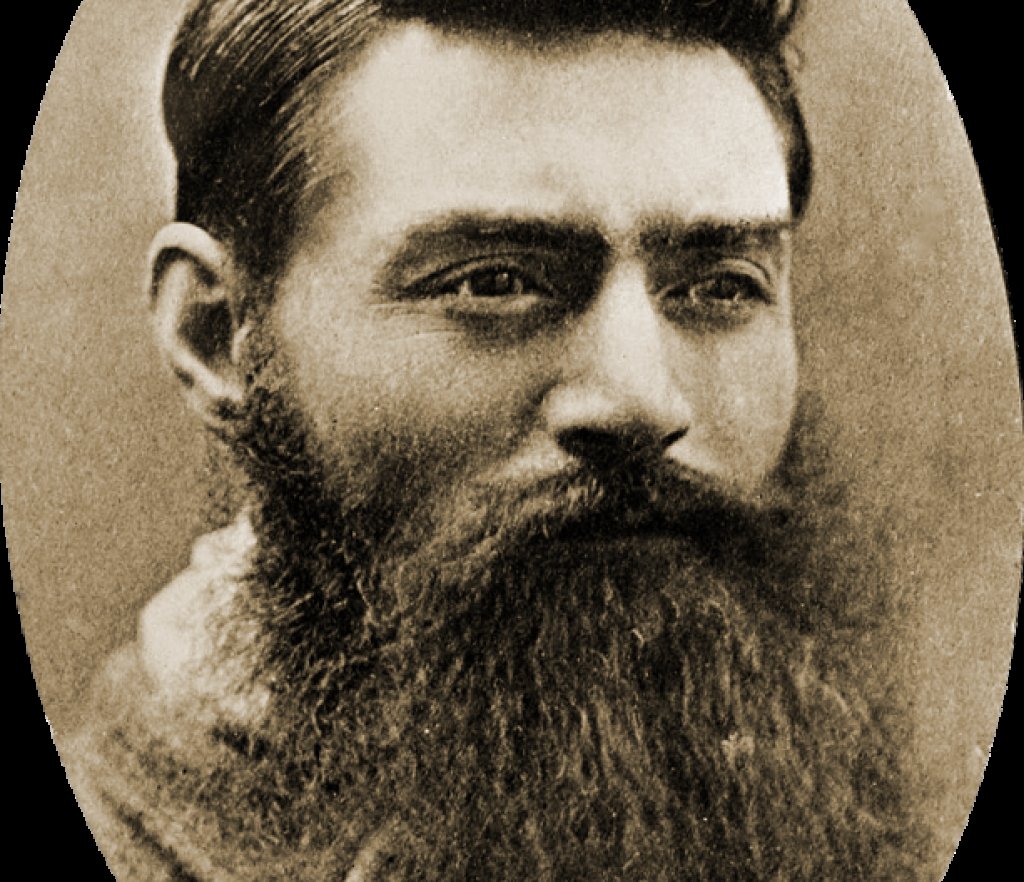 Ned_Kelly_in_1880