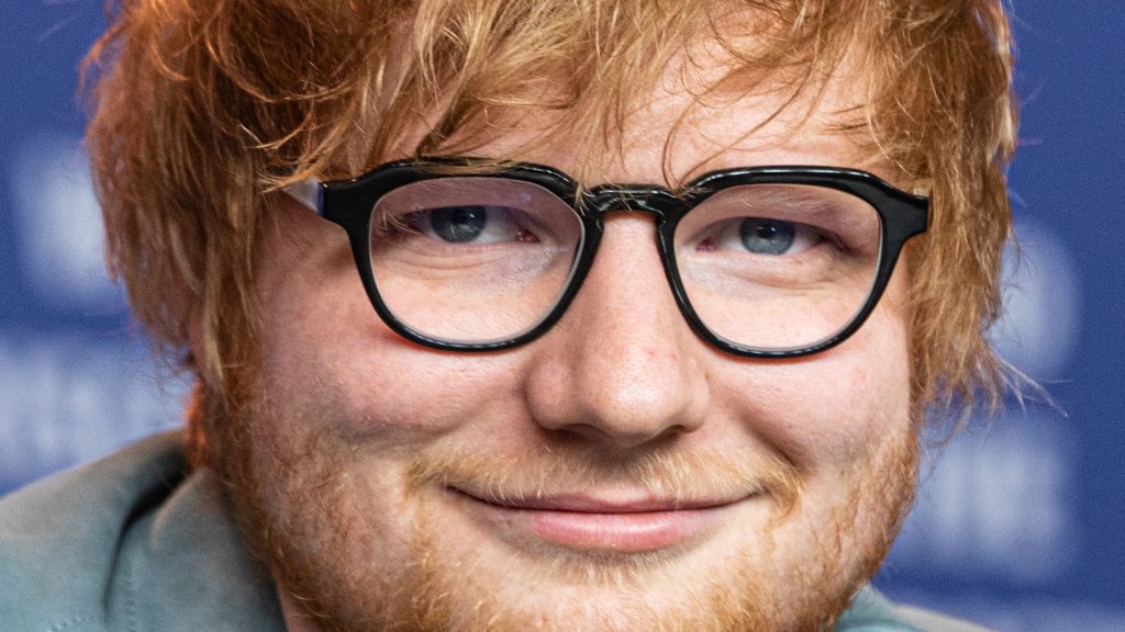 Ed_Sheeran-6886_(cropped)