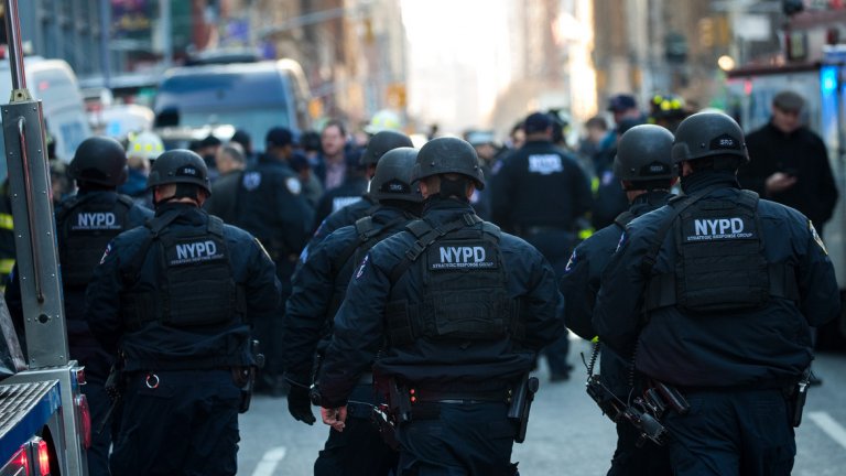 Атентаторът от Бангладеш е носел самоделна бомба