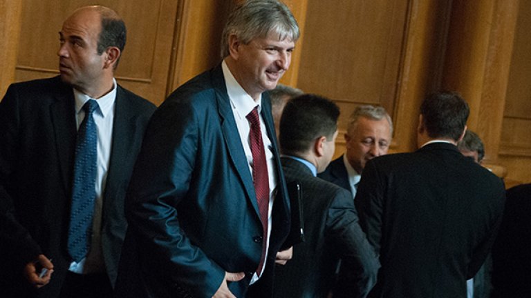 Небезизвестният Лъчезар Иванов