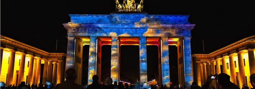 festival-65704_640