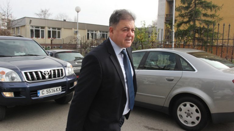 Николай Ненчев пред Столичното следствие