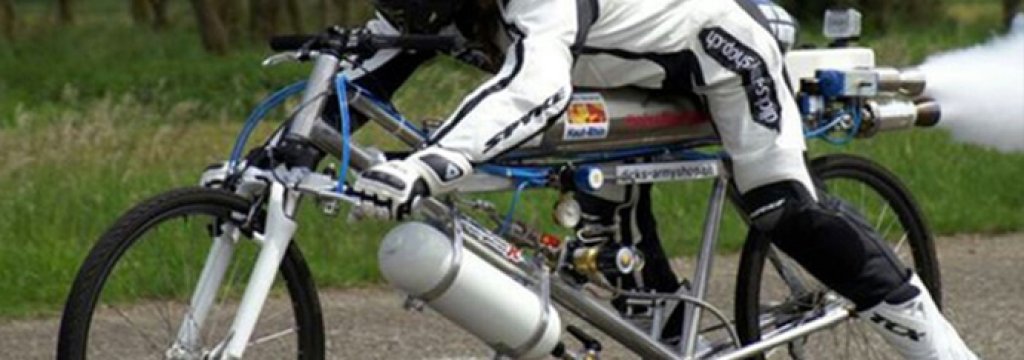 rocket-powered-bicycle