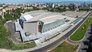 Правилата на конкурса не позволяват свързани с бизнеси имена