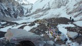 34-годишният Рустам Набиев е първият, който го прави без протези
