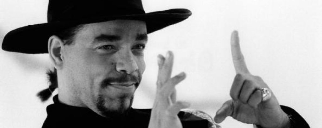 13. Ice-T – записва се в армията поради безпаричието. Случи четири години.