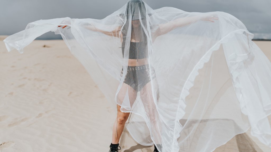 sandra-seitamaa-lXl95yW1P9s-unsplash