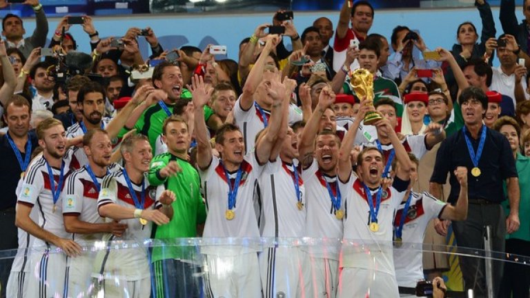 Само победи в групата - Германия (2,62). Следват Франция (2,88), Испания (4,33), Англия (5,5).